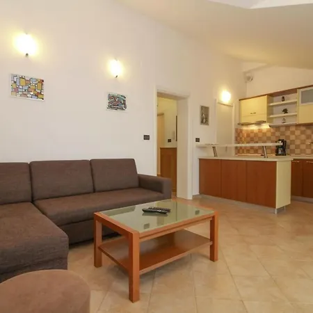 Bruk In - Kvarner Region Guest house